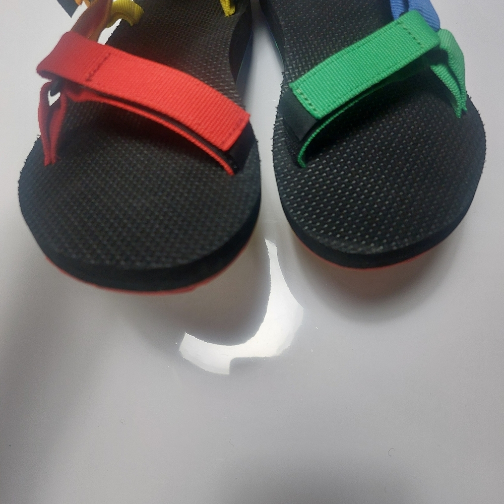 TEVA Sandals Size 9 - Picture 3 of 8